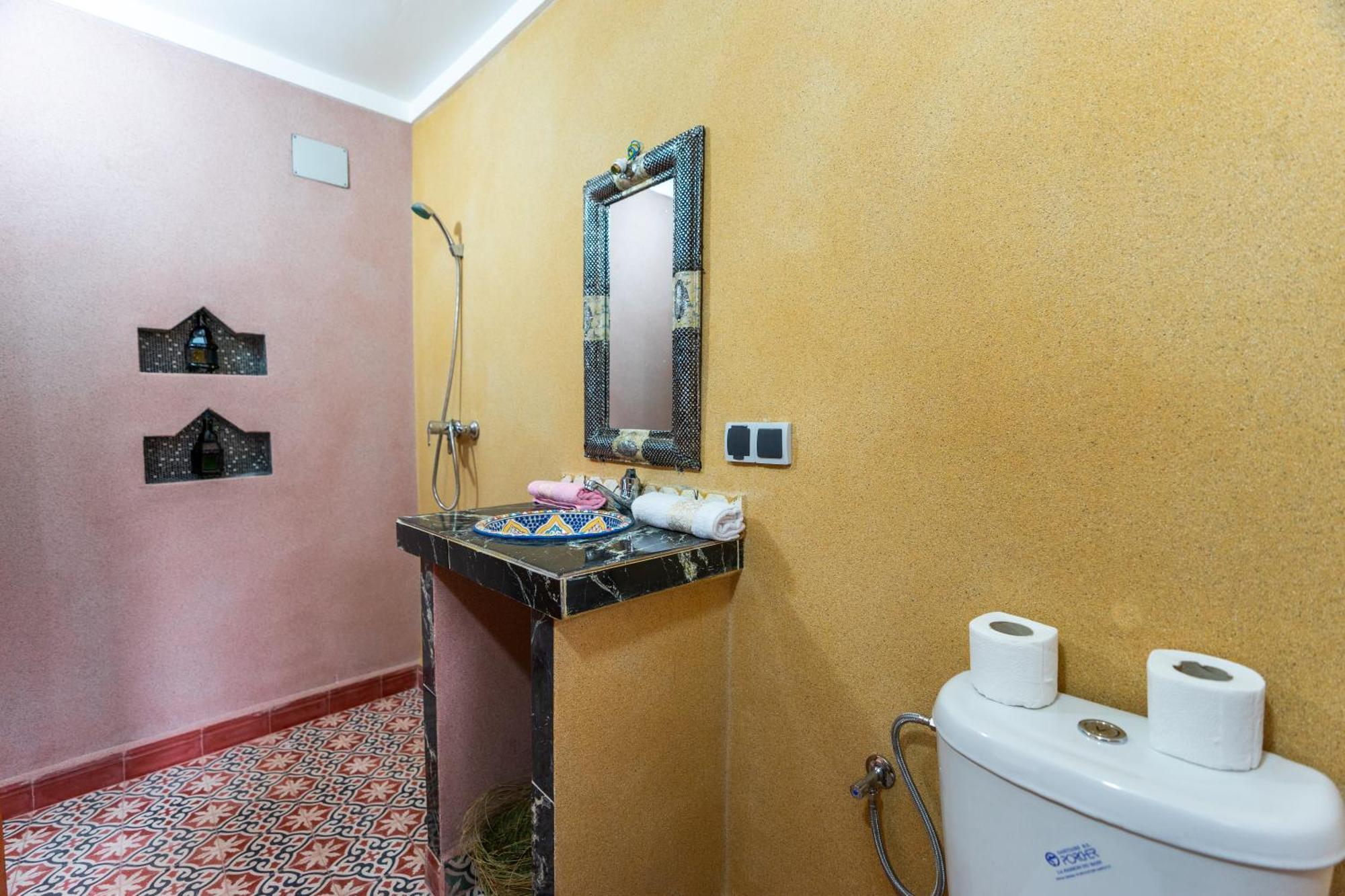 Le Reflet D'Imlil Bed & Breakfast Имлил Екстериор снимка